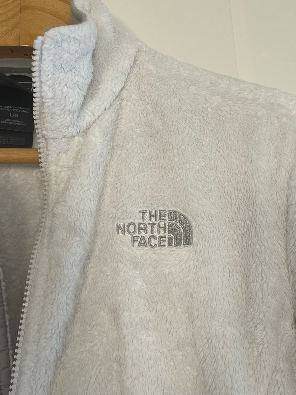THE NORTH FACE White Osito Full Zip Shaggy Fleece Jacket Women's Outdoors -Large - Picture 3 of 15
